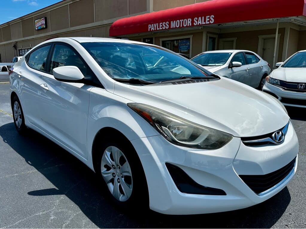 2016 Hyundai Elantra SE FWD