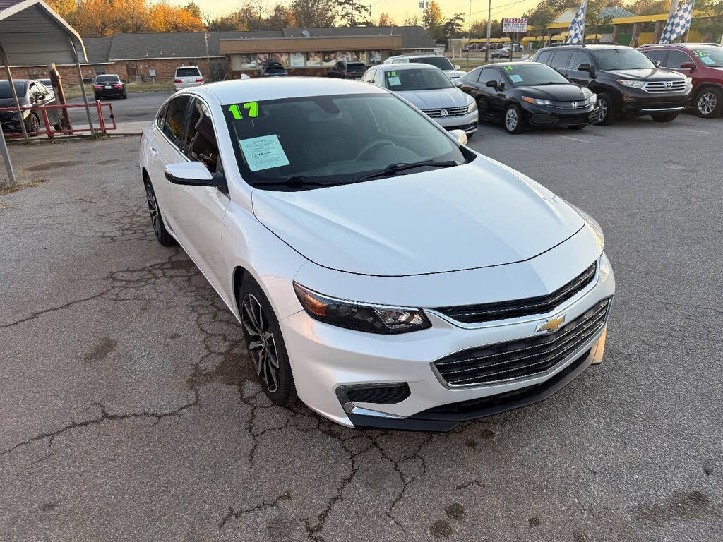 2017 Chevrolet Malibu LT FWD