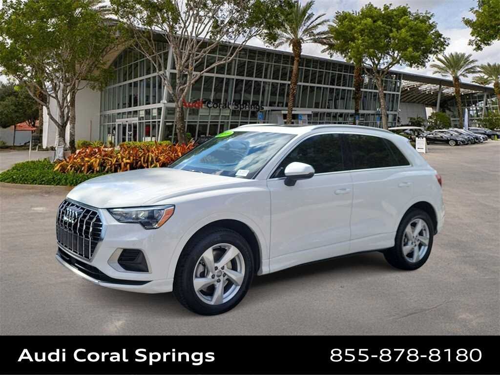 2020 Audi Q3 quattro Premium 45 TFSI