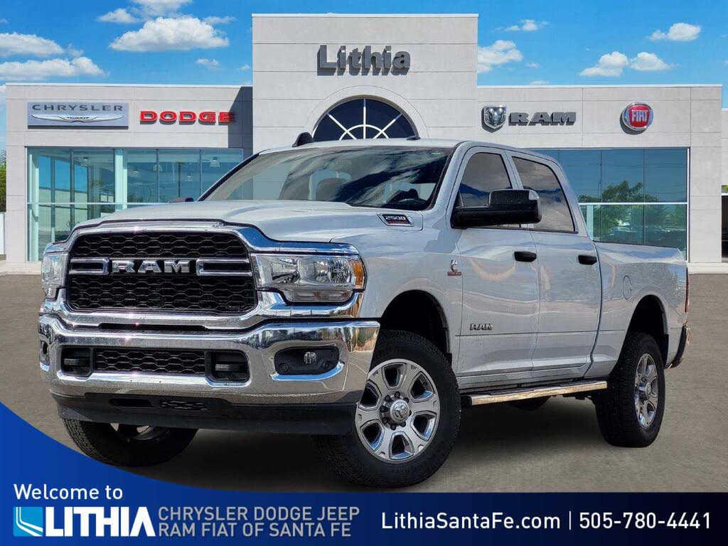 2022 RAM 2500 Tradesman Crew Cab 4WD