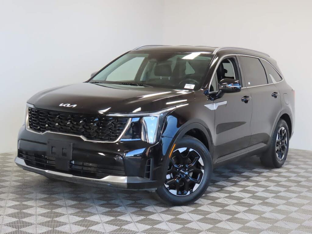 2024 Kia Sorento S FWD
