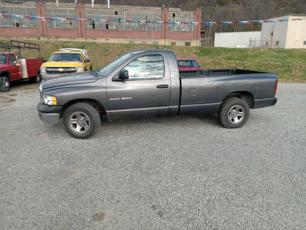 2003 Dodge RAM 1500 ST LB RWD