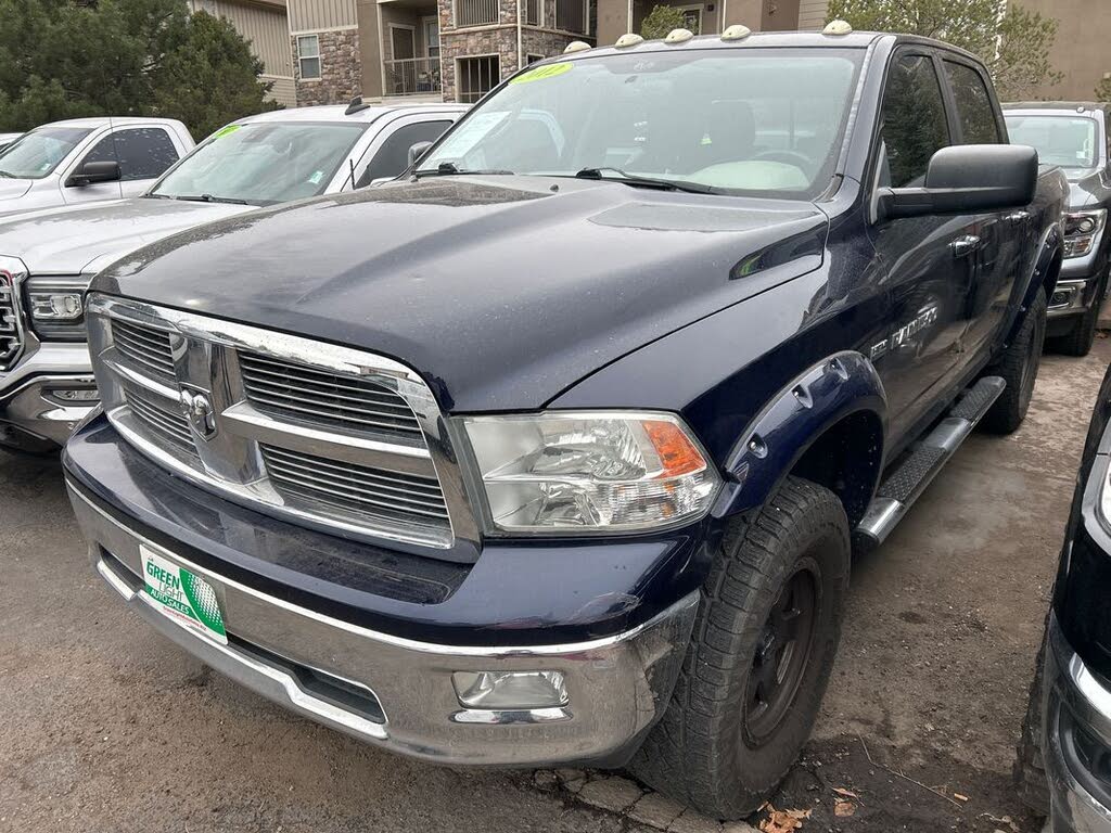 2012 RAM 1500 SLT Crew Cab 4WD