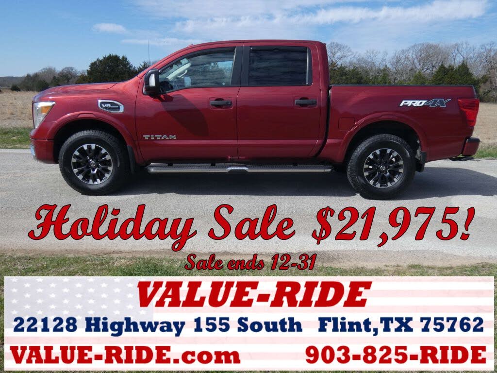2017 Nissan Titan PRO-4X Crew Cab 4WD
