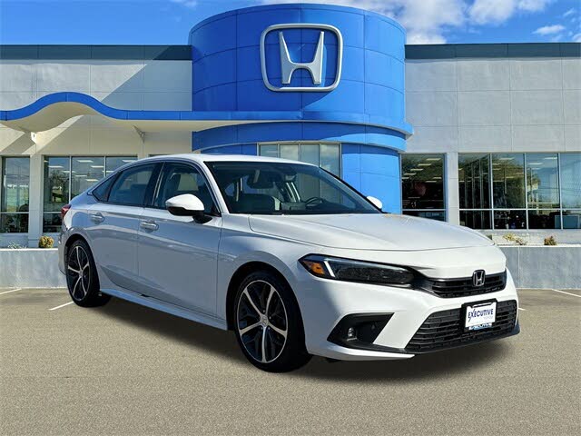 2022 Honda Civic Touring FWD