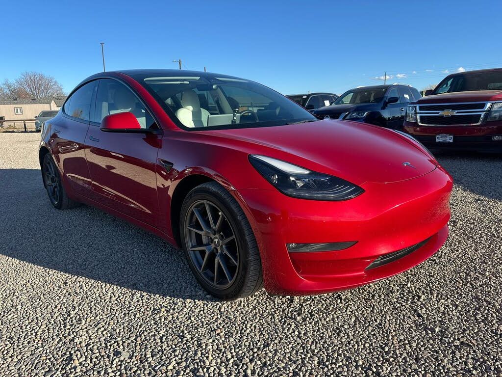 2022 Tesla Model 3 Long Range AWD