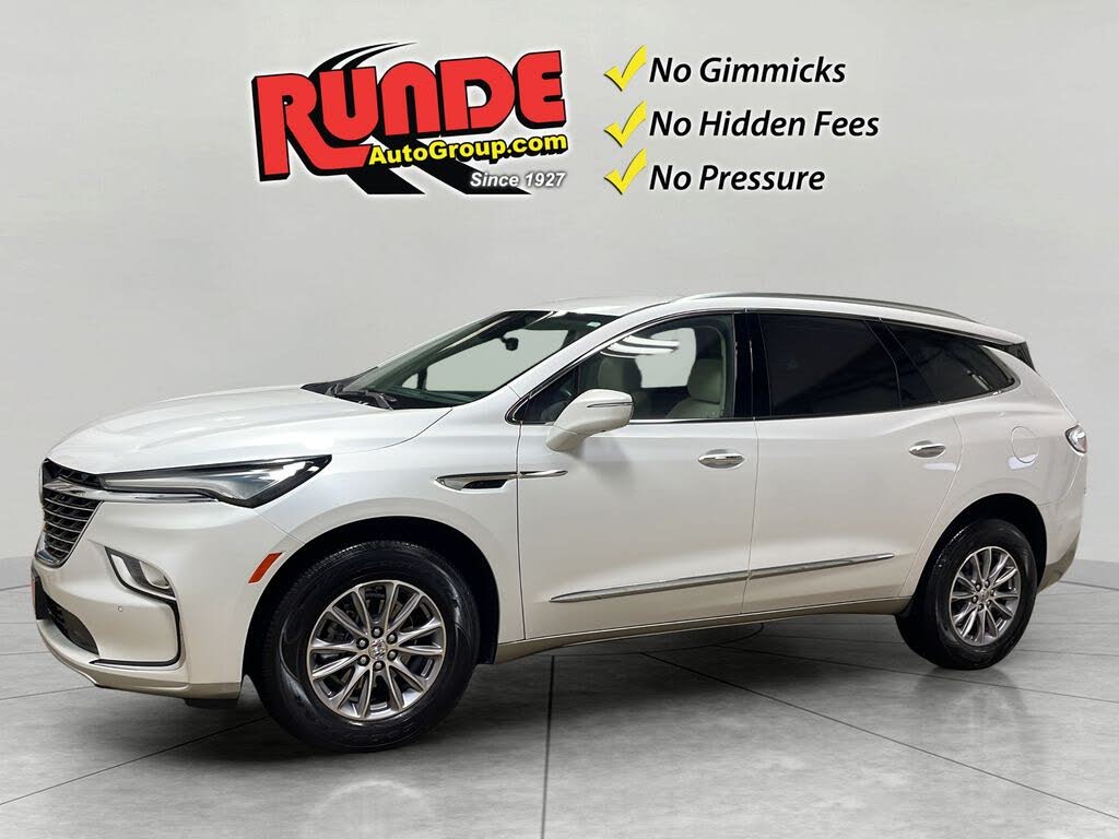 2023 Buick Enclave Essence AWD