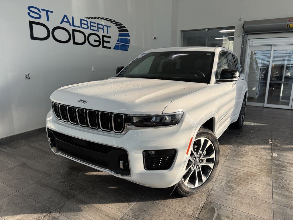 2023 Jeep Grand Cherokee Overland 4WD