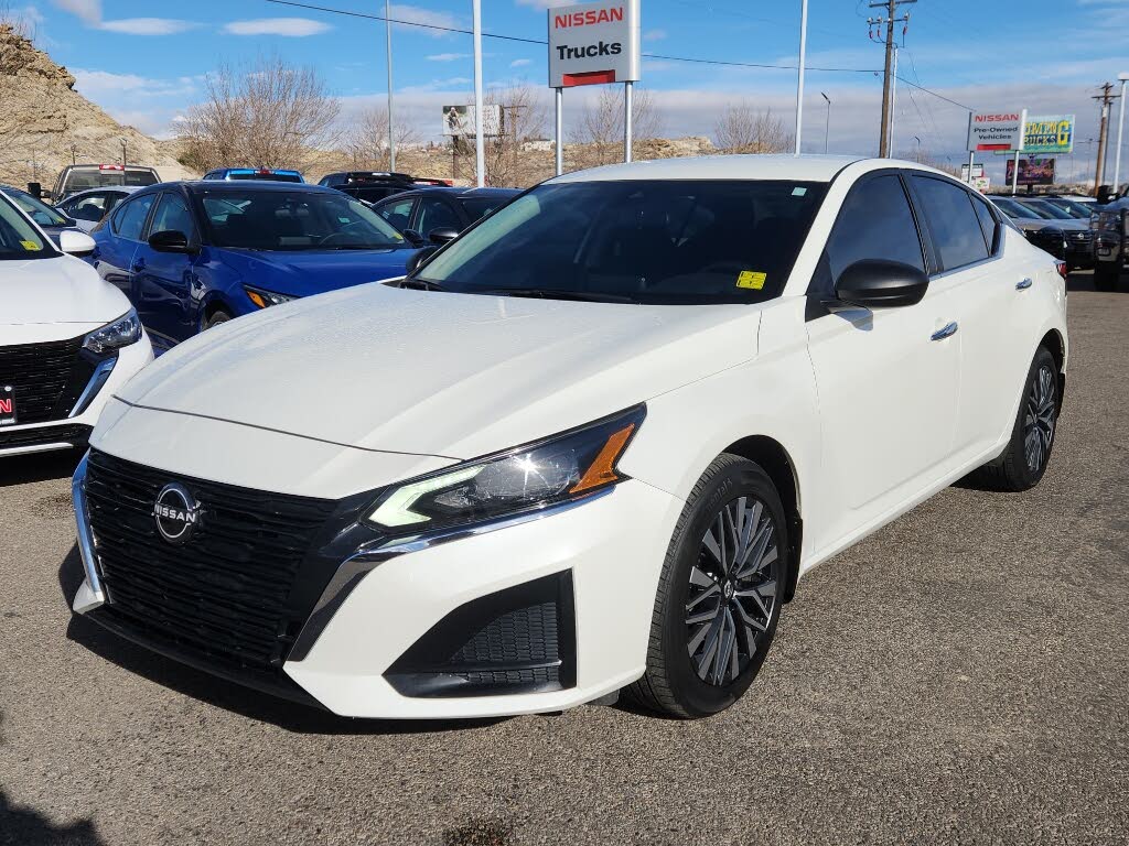 2024 Nissan Altima 2.5 SV AWD