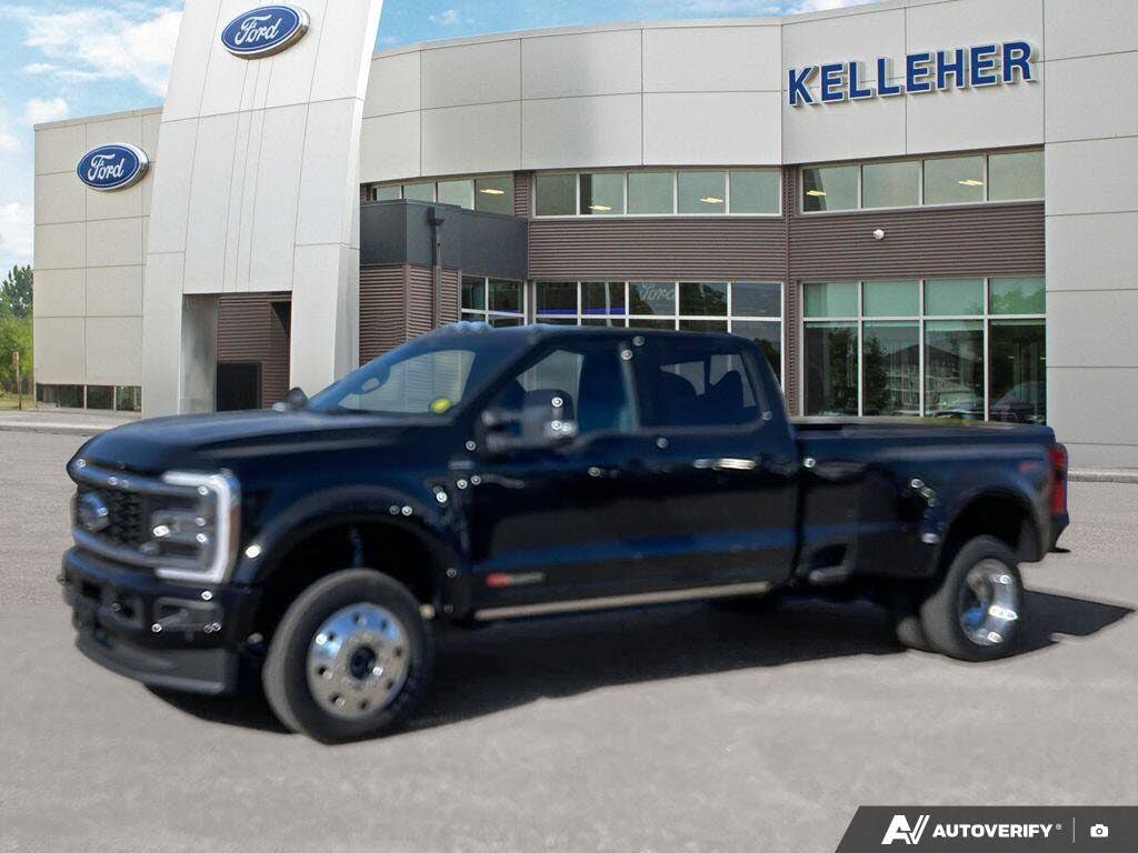 Ford F-450 Super Duty Platinum Crew Cab LB DRW 4WD 2026