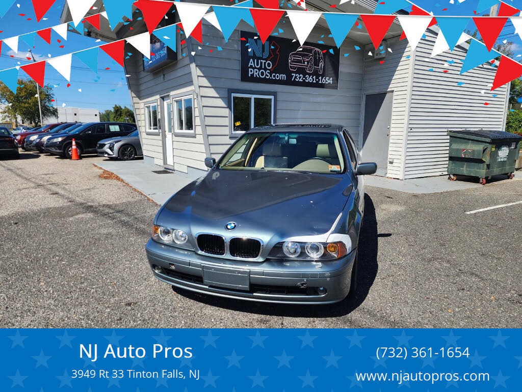 2003 BMW 5 Series 525i Sedan RWD