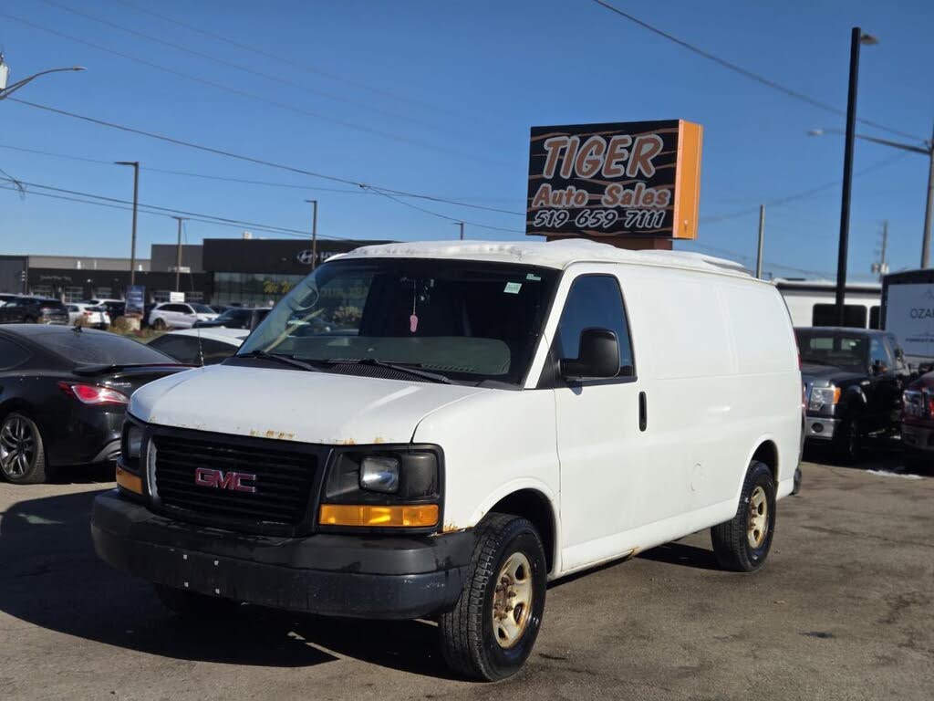 GMC Savana Cargo 2500 RWD 2013