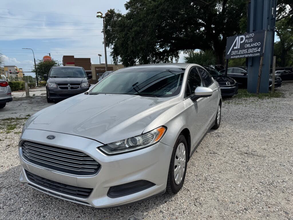 2014 Ford Fusion S