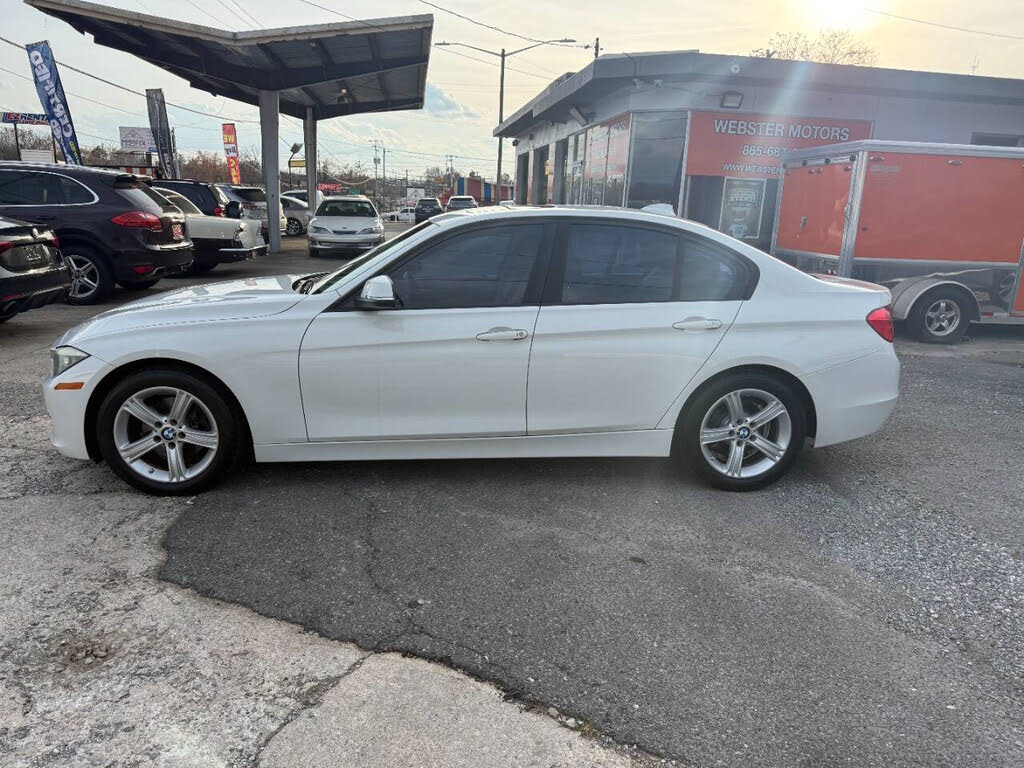 2015 BMW 3 Series 328i Sedan RWD
