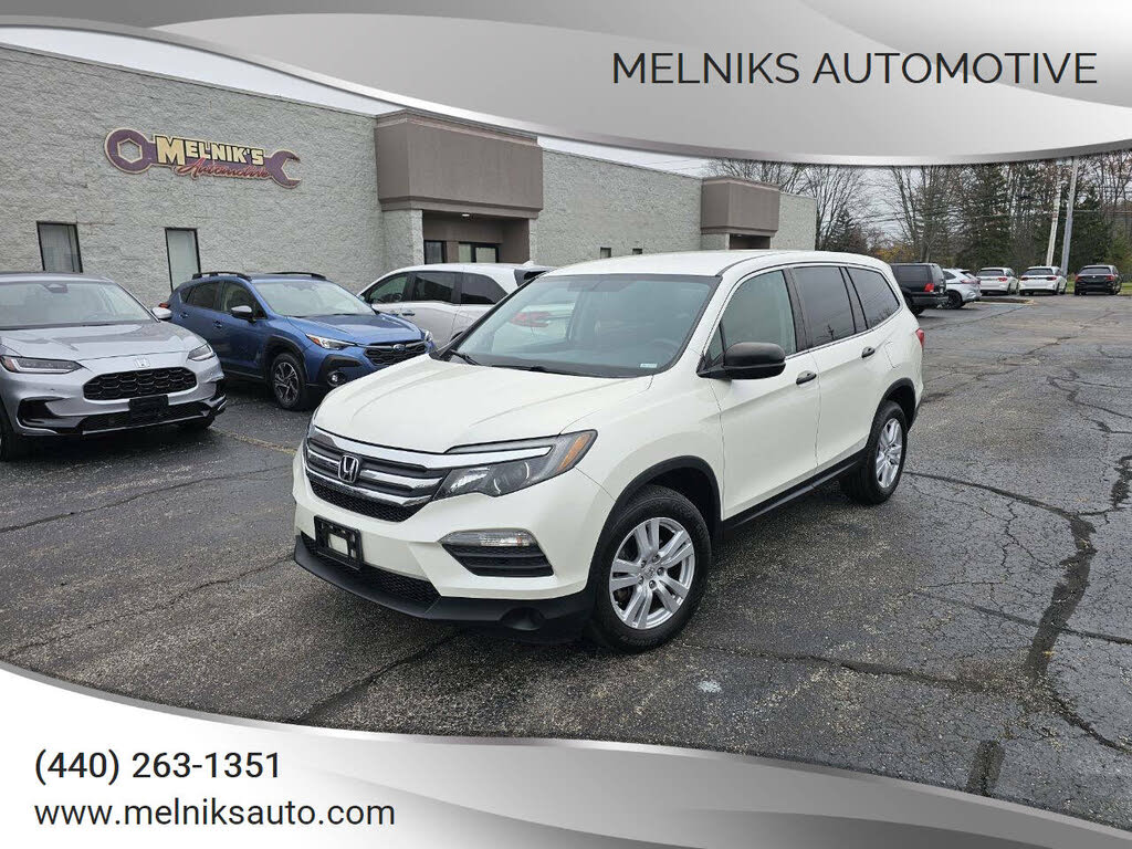 2017 Honda Pilot LX AWD