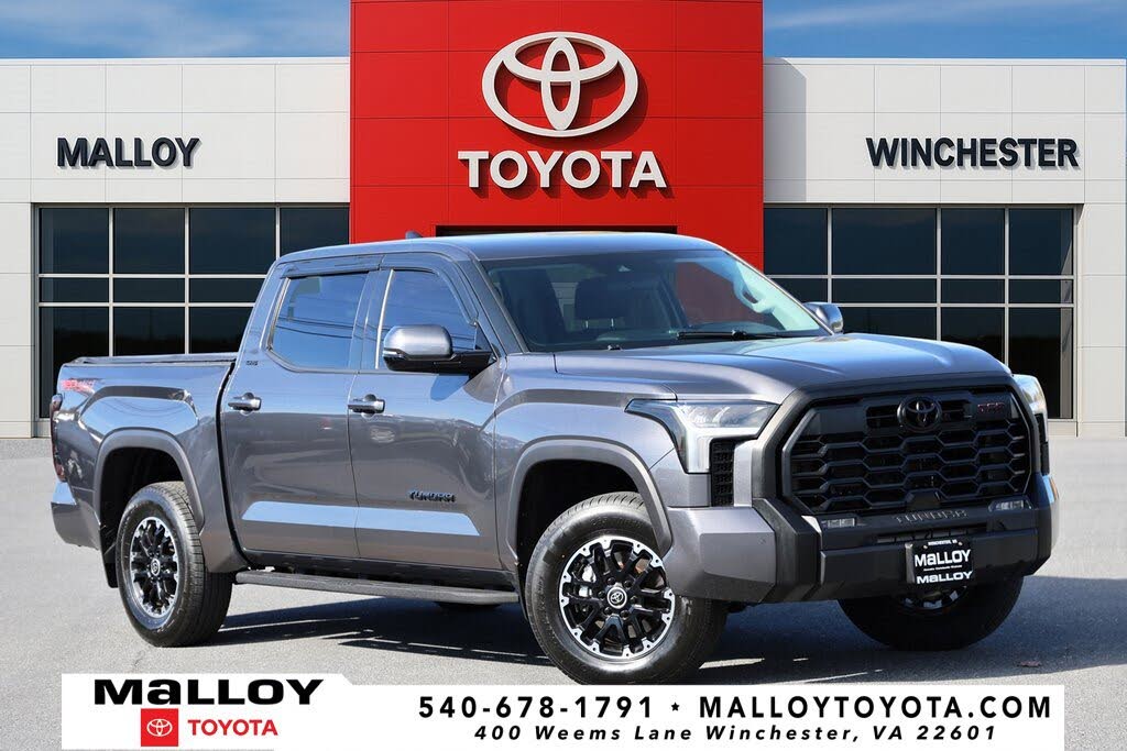 2022 Toyota Tundra SR5 CrewMax Cab 4WD