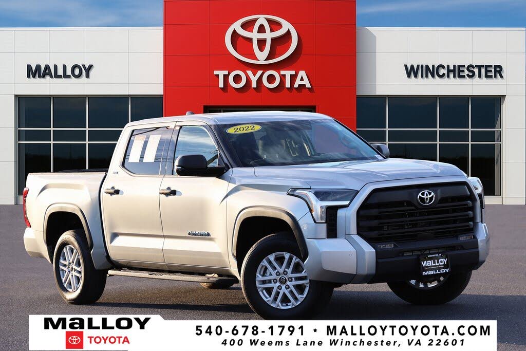 2022 Toyota Tundra SR5 CrewMax Cab 4WD