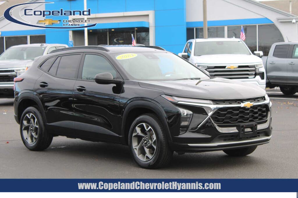 2024 Chevrolet Trax LT FWD