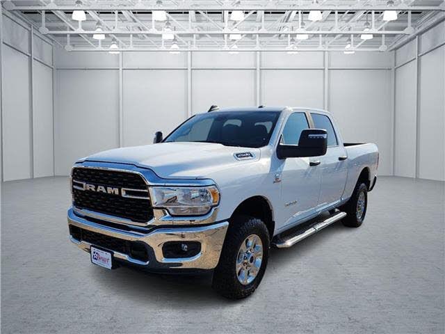 2024 RAM 2500 Big Horn Crew Cab 4WD
