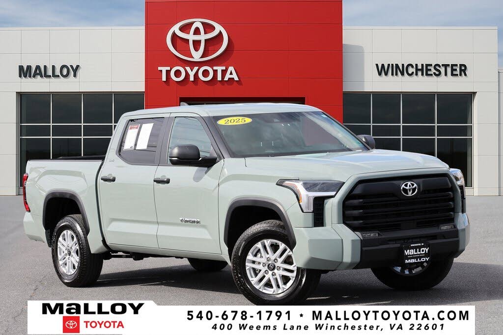 2025 Toyota Tundra SR5 CrewMax Cab 4WD