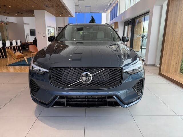 2026 Volvo XC60 B5 Plus AWD