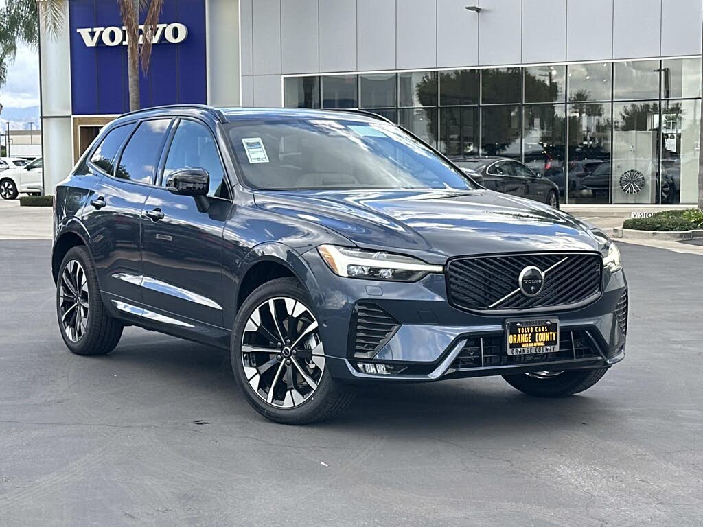 2026 Volvo XC60 B5 Plus AWD