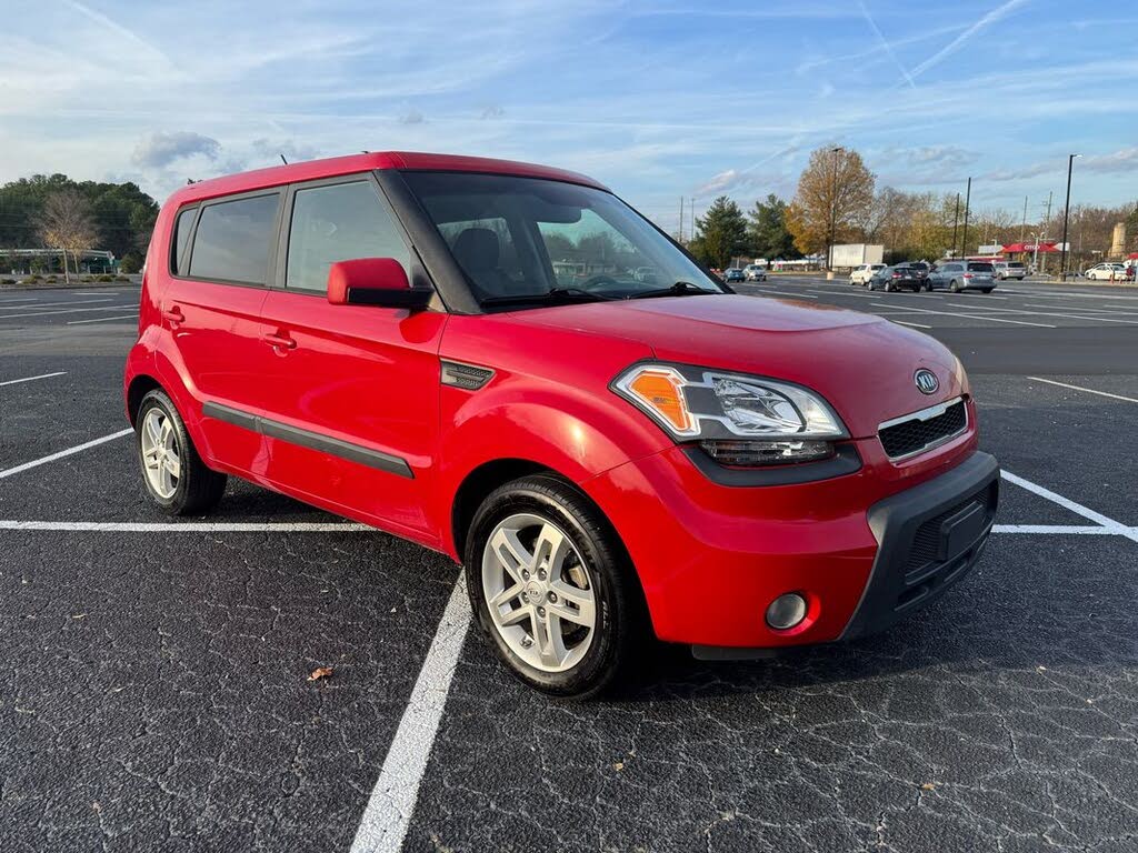 2011 Kia Soul +