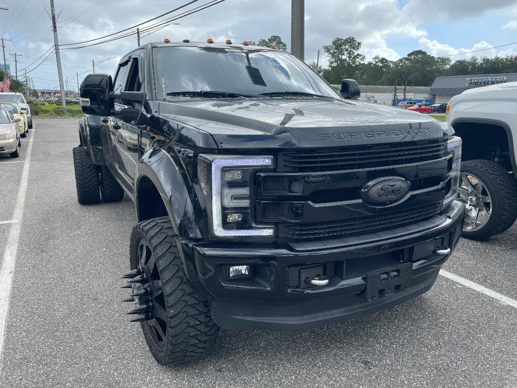 2018 Ford F-450 Super Duty King Ranch Crew Cab LB DRW 4WD
