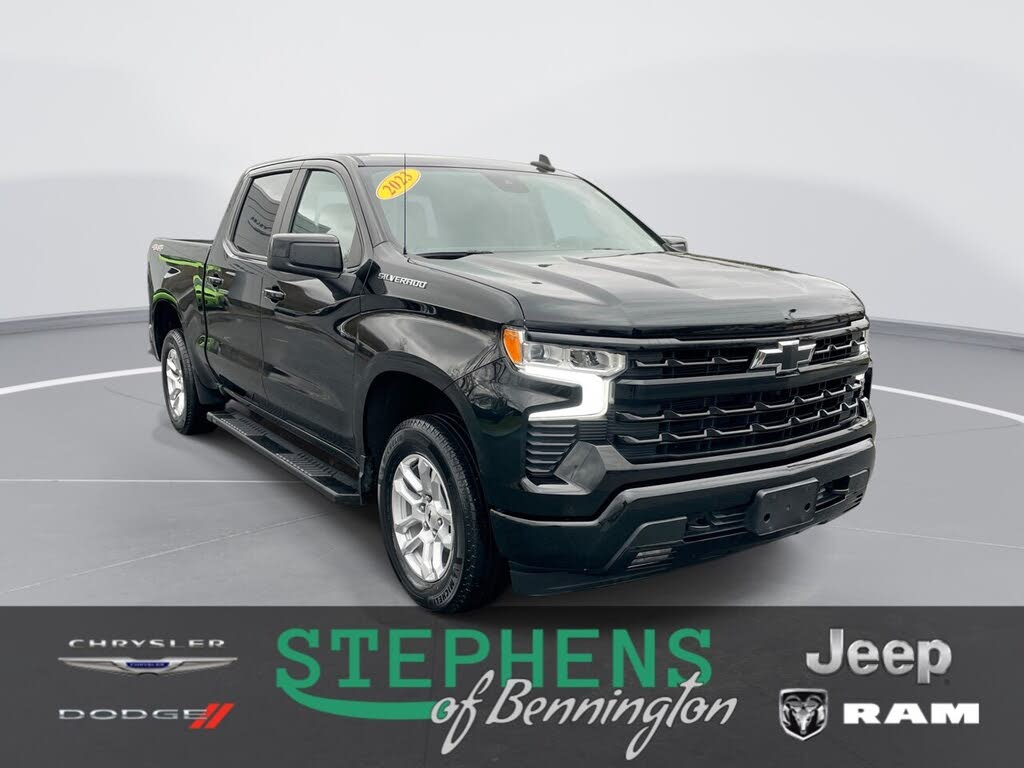 2023 Chevrolet Silverado 1500 RST Crew Cab 4WD