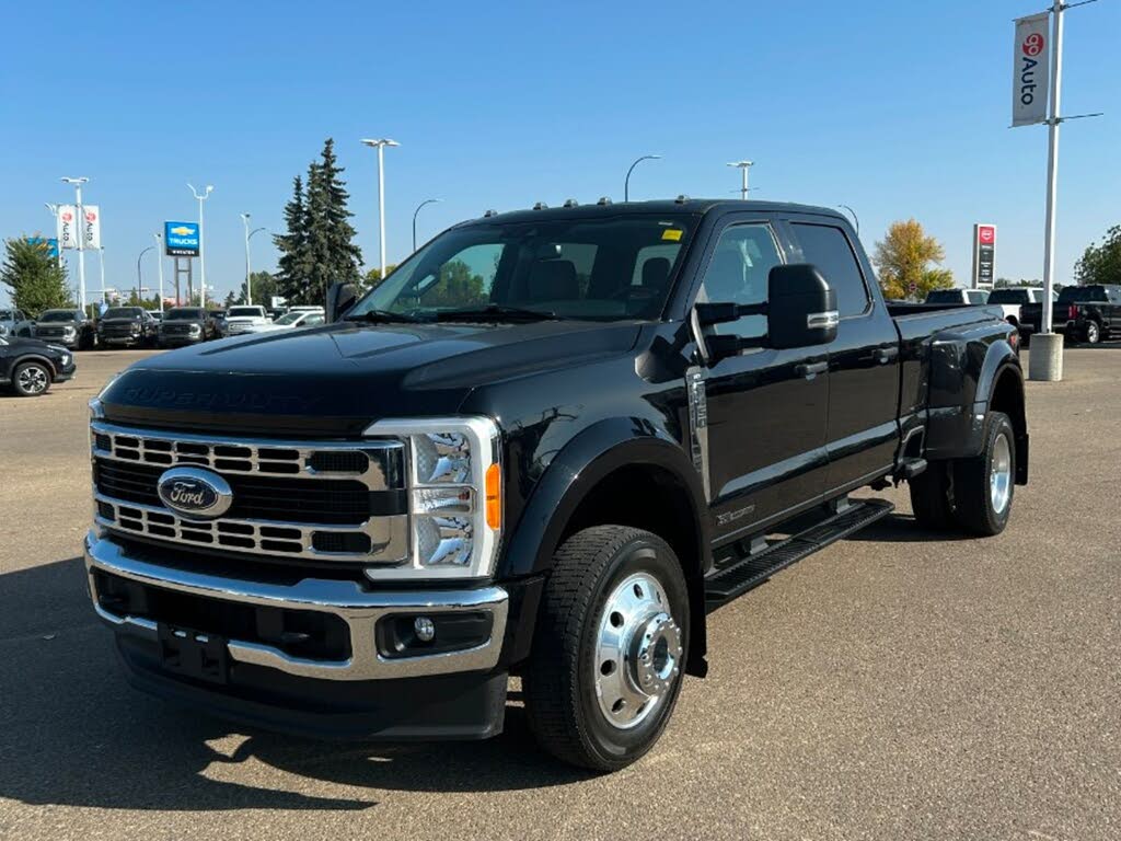 2023 Ford F-450 Super Duty XLT Crew Cab LB DRW 4WD