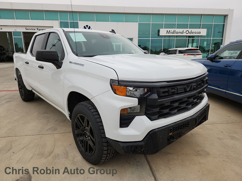 2024 Chevrolet Silverado 1500 Custom Crew Cab RWD