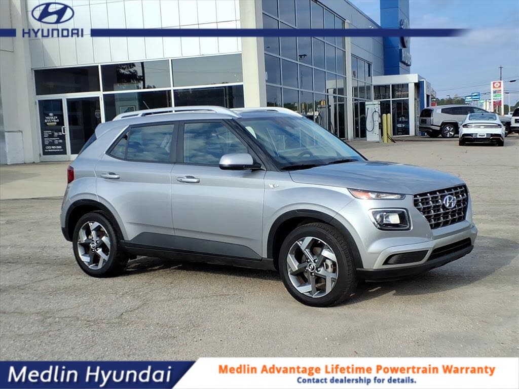 2024 Hyundai Venue SEL FWD