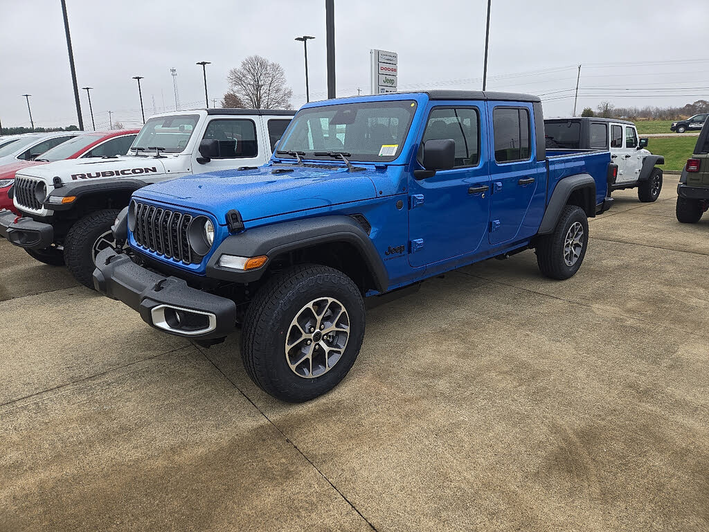 2026 Jeep Gladiator Sport S Crew Cab 4WD