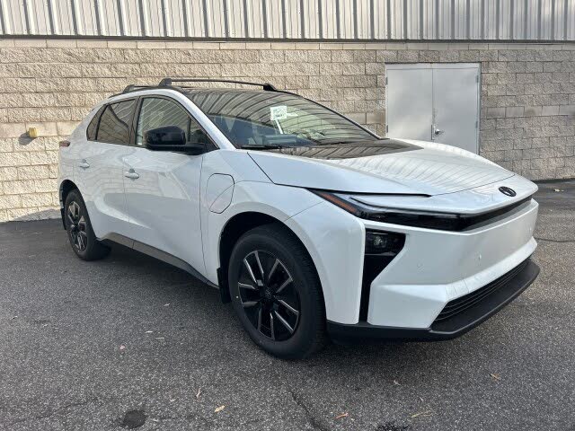 2026 Toyota bZ XLE Plus FWD