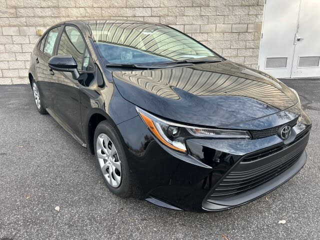 2026 Toyota Corolla LE FWD