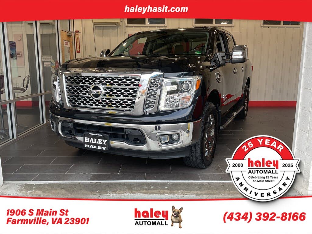 2017 Nissan Titan SL Crew Cab 4WD