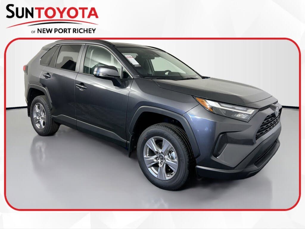 2025 Toyota RAV4 XLE FWD