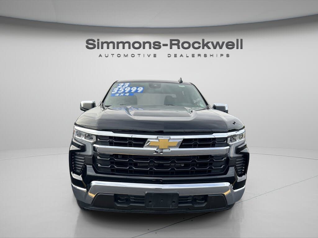 2023 Chevrolet Silverado 1500 LT Crew Cab 4WD