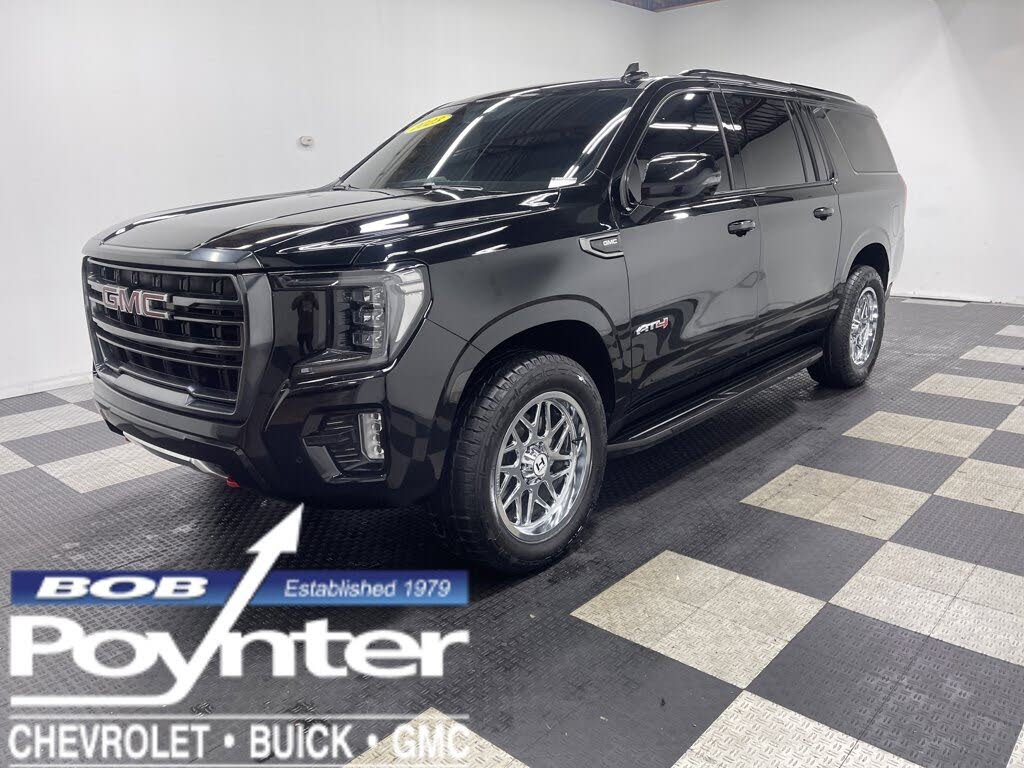2023 GMC Yukon XL AT4 4WD