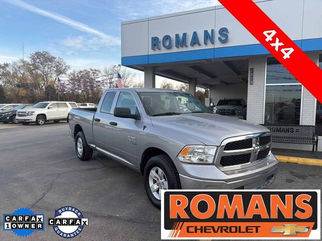 2024 RAM 1500 Classic SLT Quad Cab 4WD