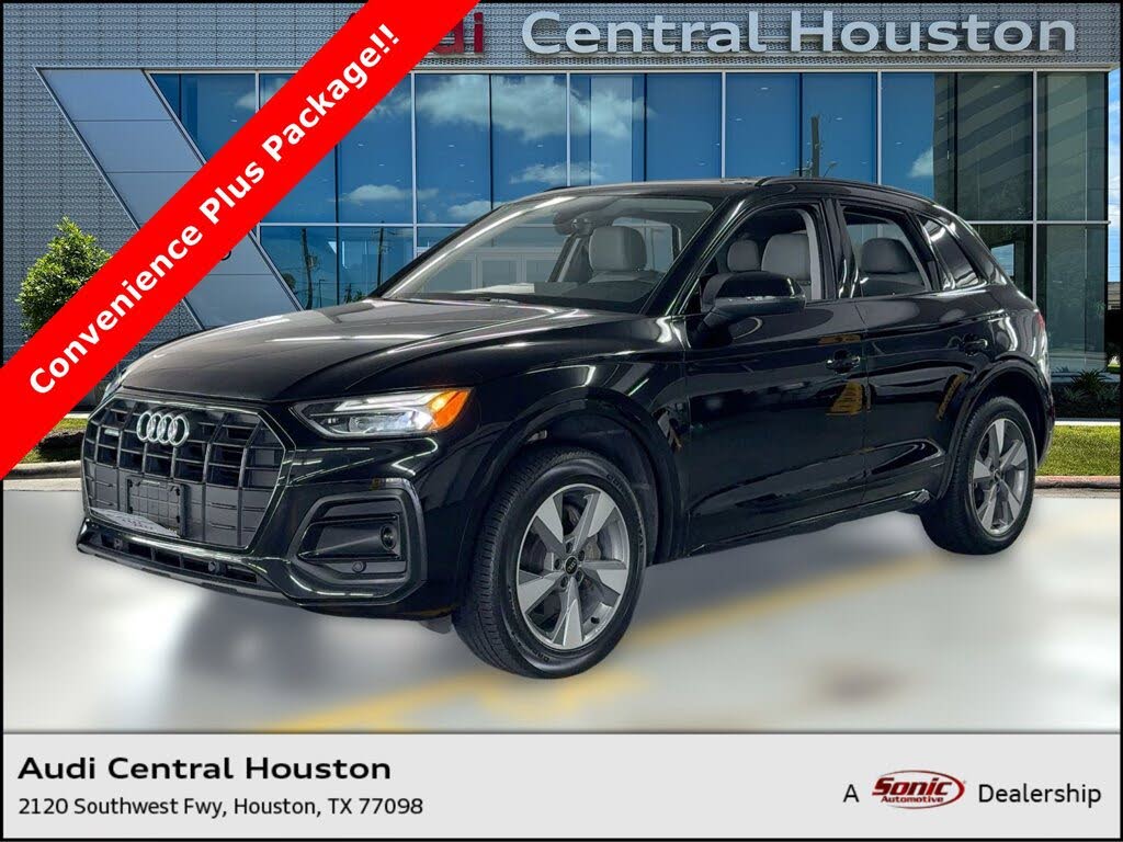 2025 Audi Q5 quattro Premium 40 TFSI