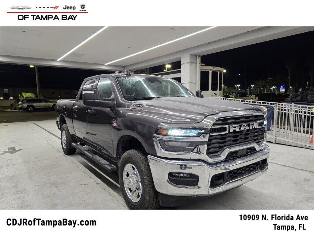 2026 RAM 2500 Tradesman Crew Cab 4WD