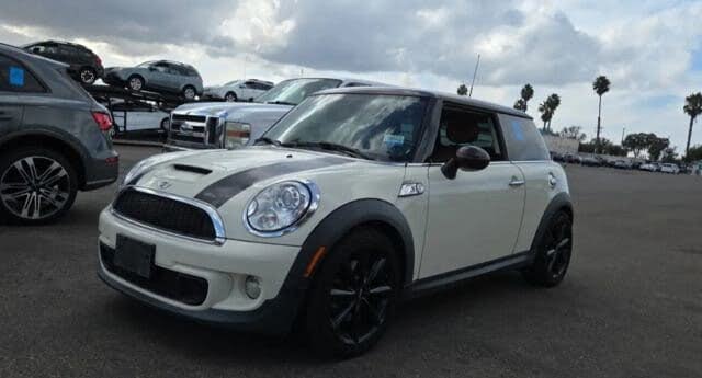 2013 MINI Cooper S Hatchback FWD