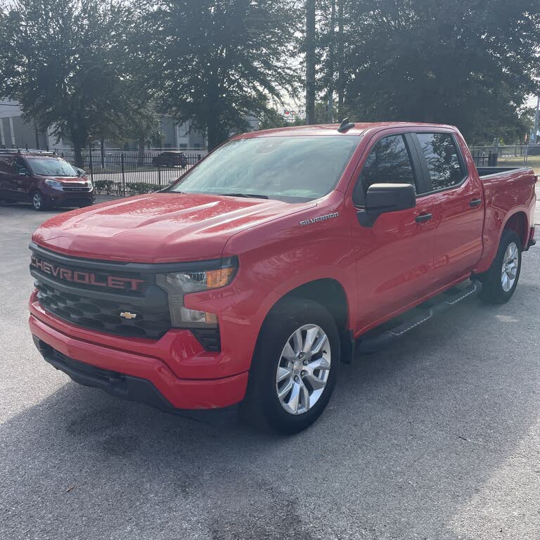 2022 Chevrolet Silverado 1500 Custom Crew Cab RWD
