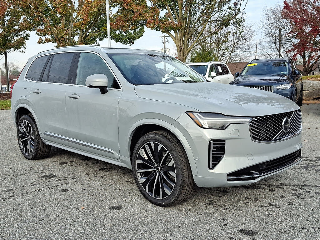 2026 Volvo XC90 B6 Plus 7-Passenger AWD