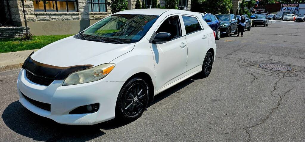 2009 Toyota Matrix FWD