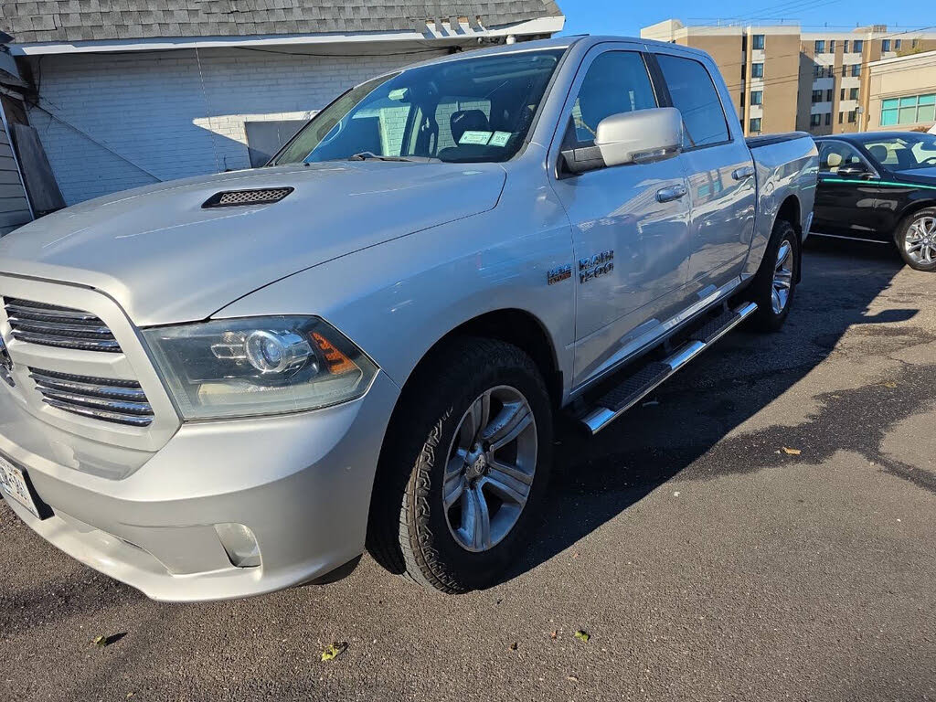 2014 RAM 1500 Sport Crew Cab 4WD