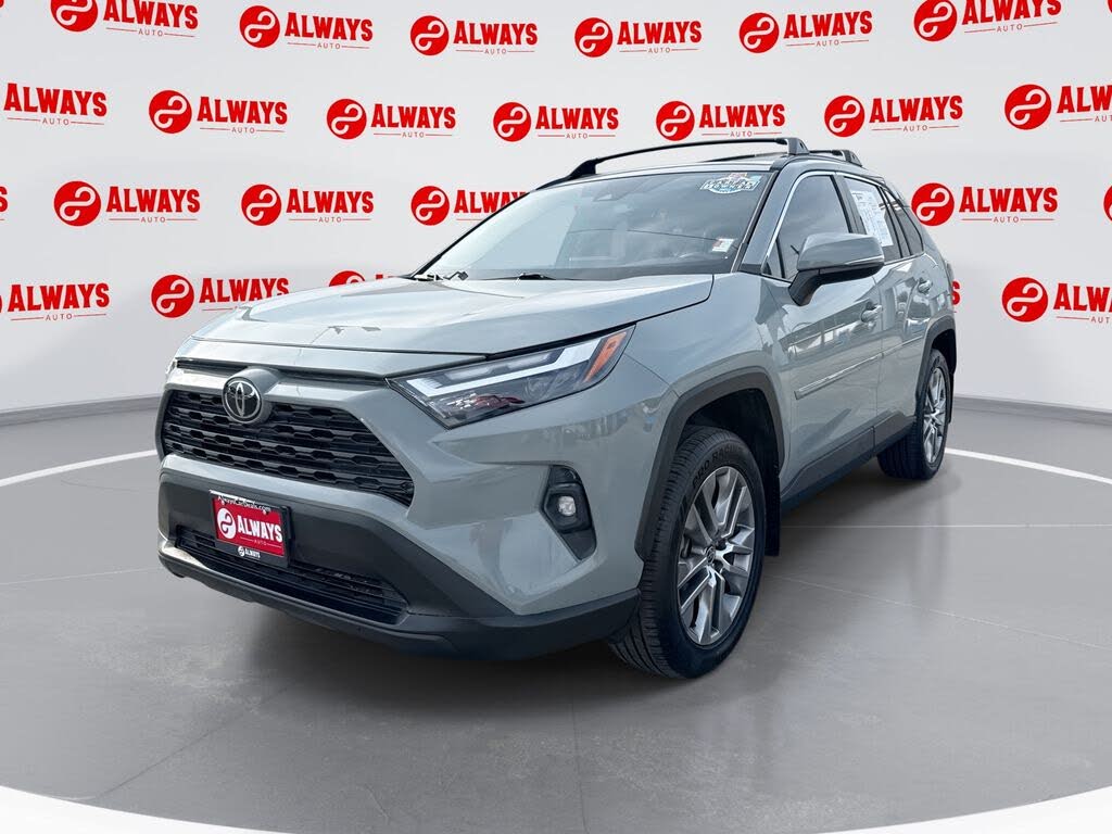 2022 Toyota RAV4 XLE Premium FWD