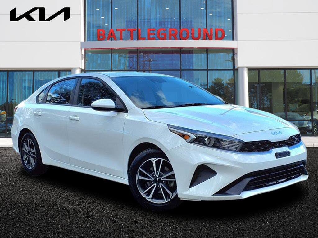 2023 Kia Forte LXS FWD
