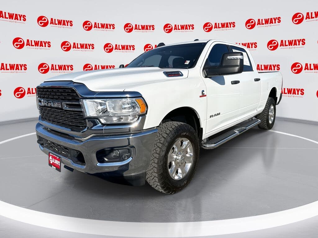 2023 RAM 2500 Big Horn Crew Cab 4WD